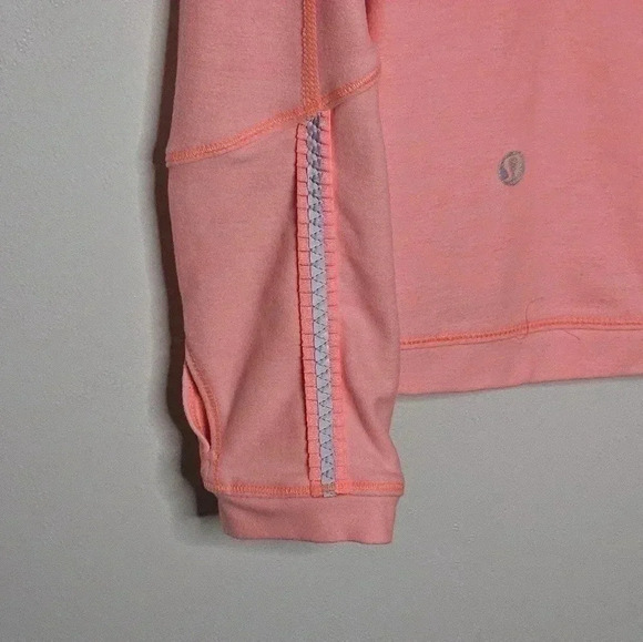 Very nice LuLu Lemon 1/4 zip pullover. Size6. Sherbet orangee - Picture 5 of 6